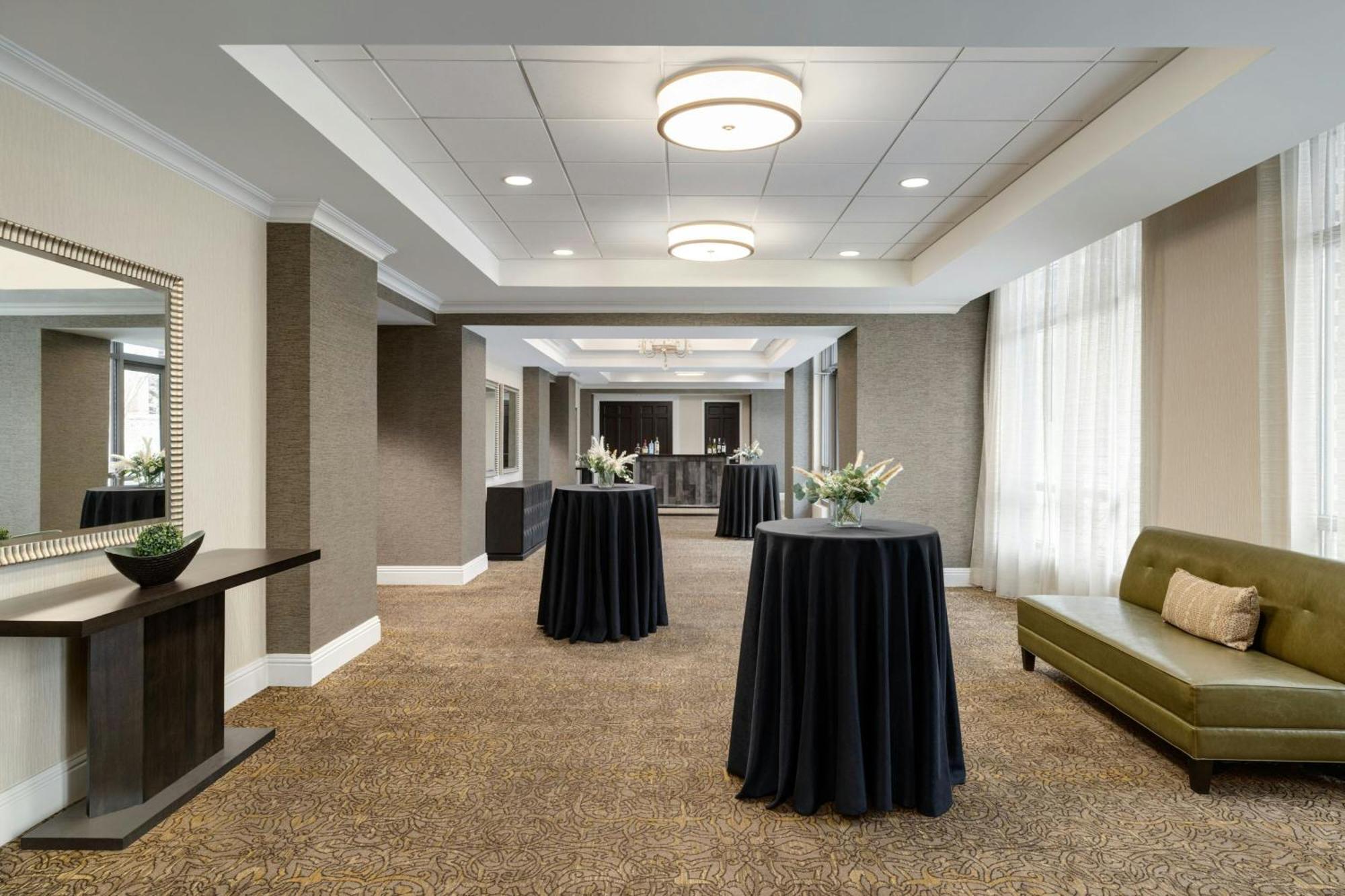 Courtyard By Marriott Charleston Historic District Hotel Exterior foto