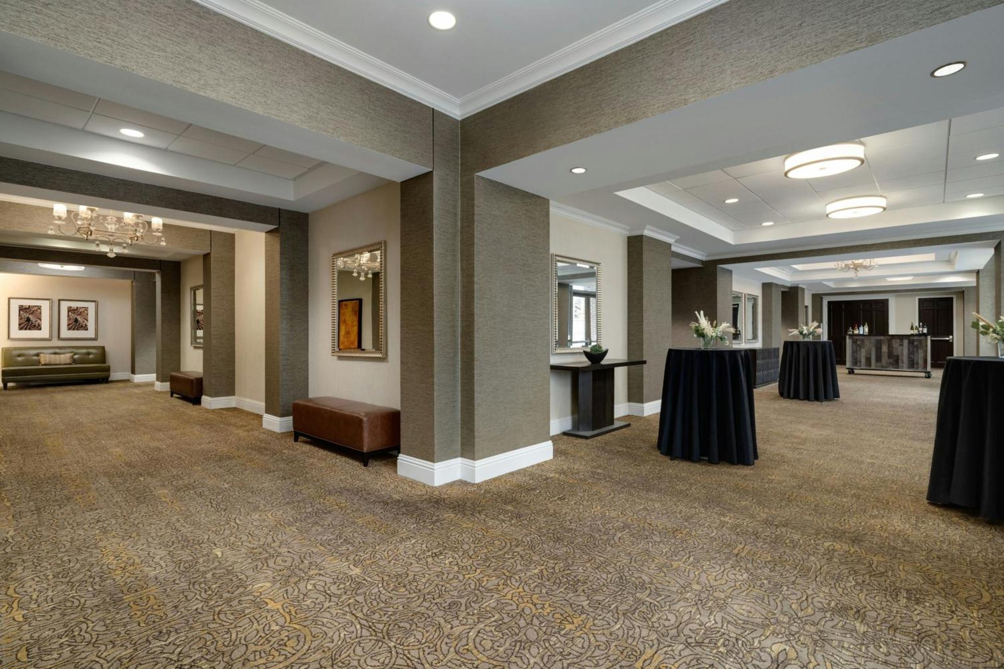 Courtyard By Marriott Charleston Historic District Hotel Exterior foto