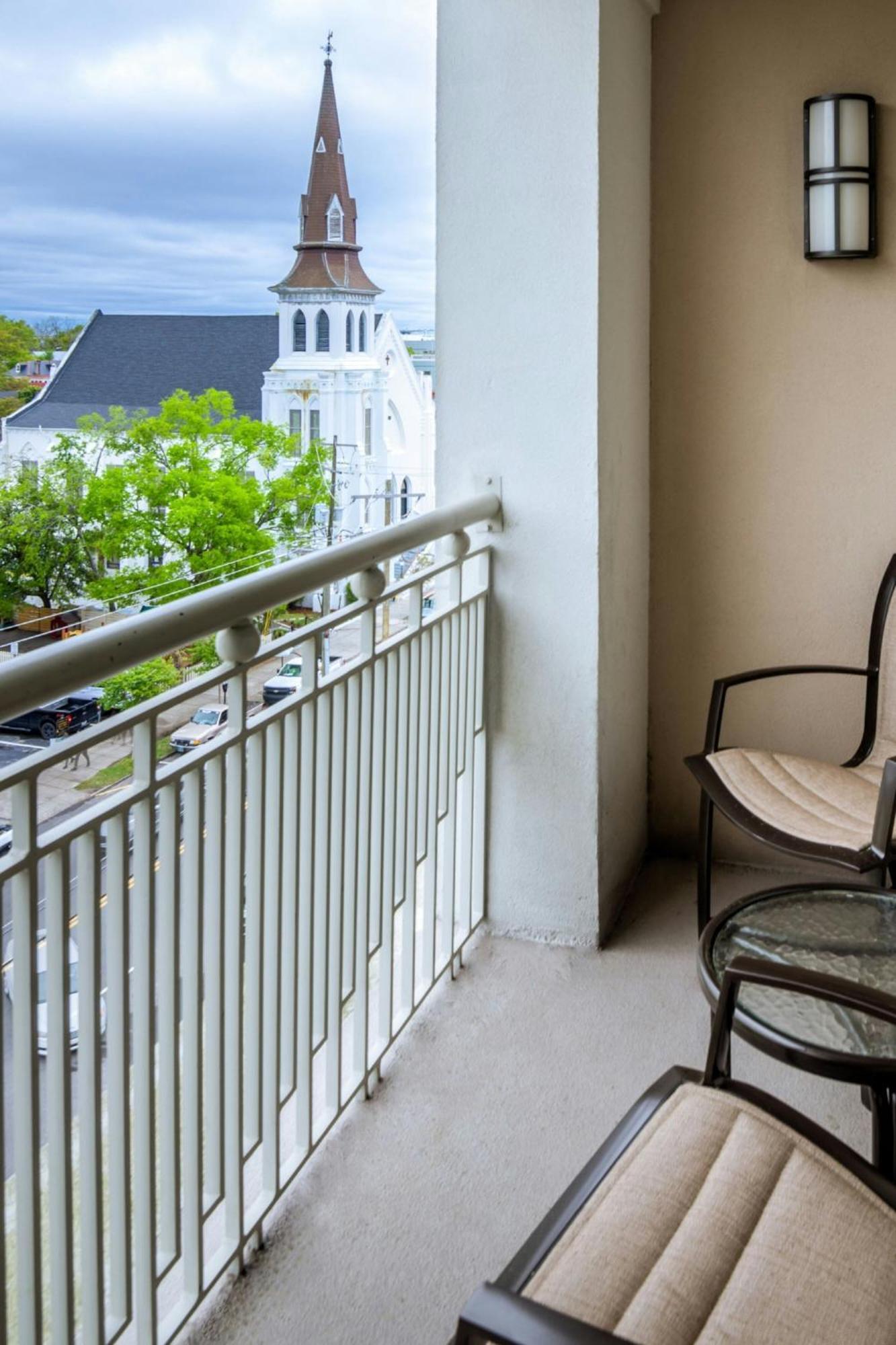Courtyard By Marriott Charleston Historic District Hotel Exterior foto