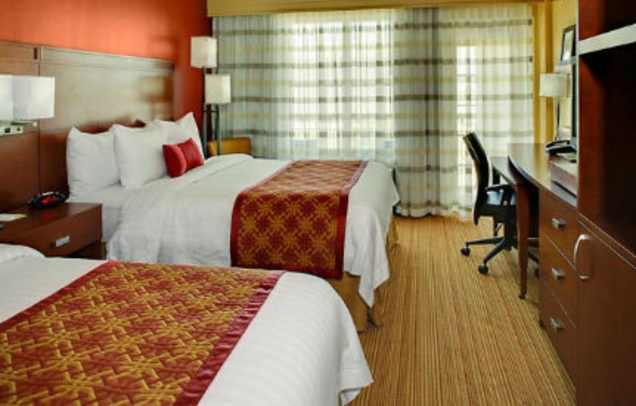 Courtyard By Marriott Charleston Historic District Hotel Exterior foto