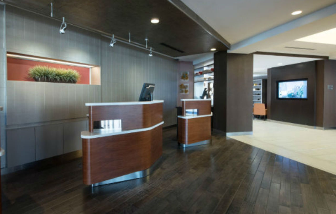 Courtyard By Marriott Charleston Historic District Hotel Exterior foto